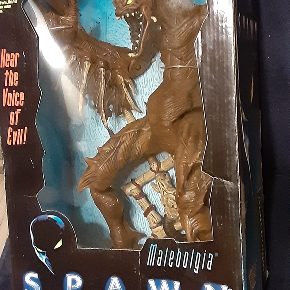 Collectible- McFarlane Action Figure & DVD - Picture 8 of 8